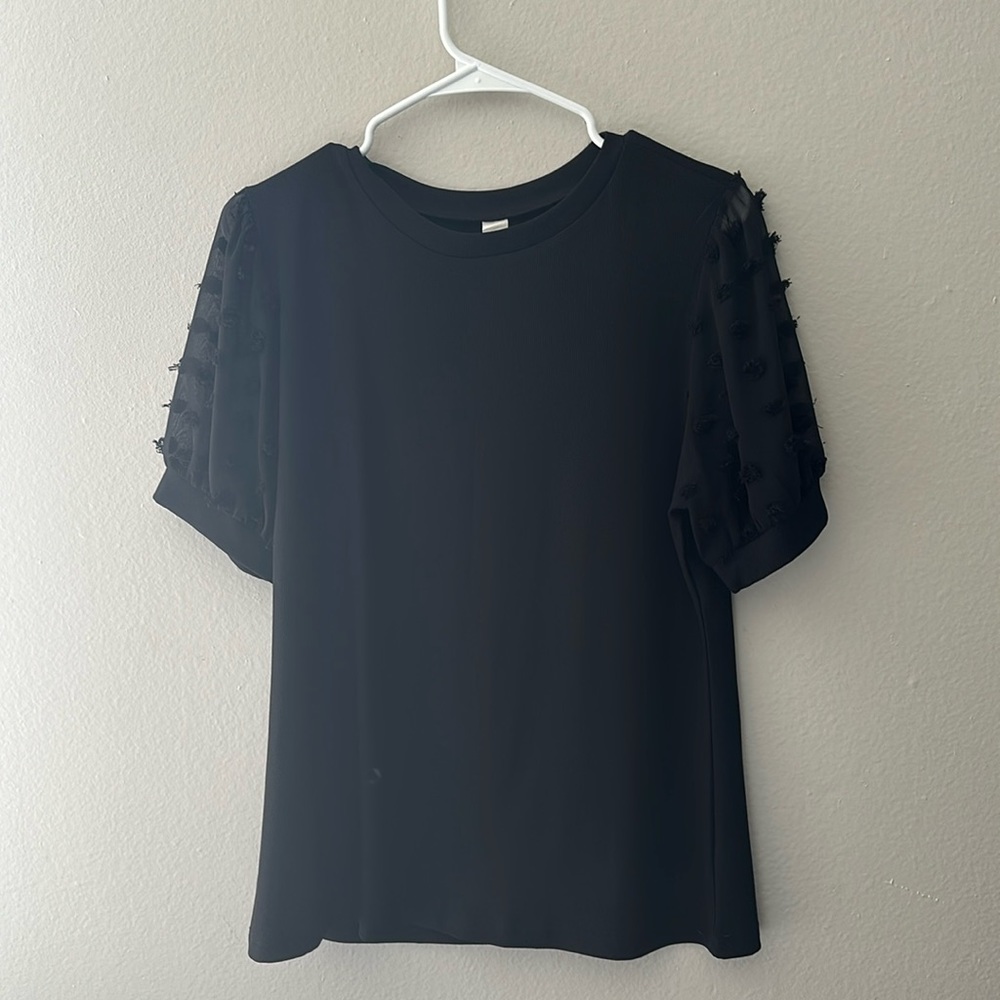 B ladies black rope size lg
